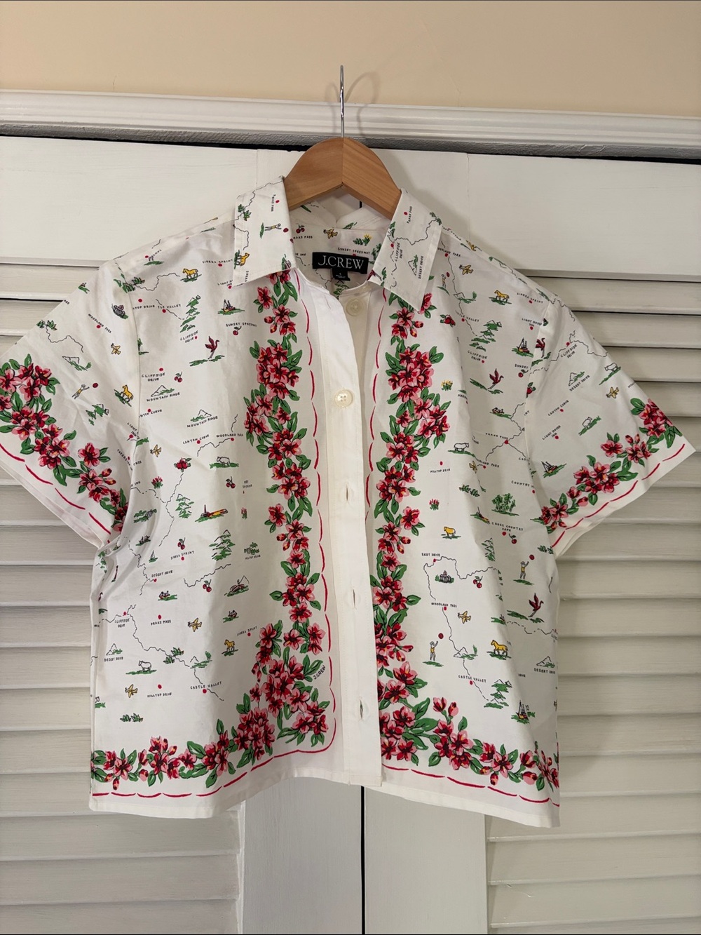 J. Crew Gamine button up shirt in map print cropped size 6 never worn.